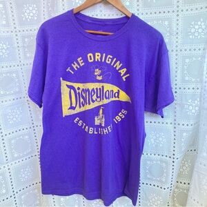 Disneyland The original 1955 purple T-Shirt size Large Mickey Castle